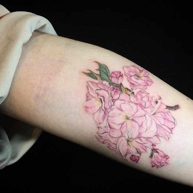 Kirschblute Tattoo 19