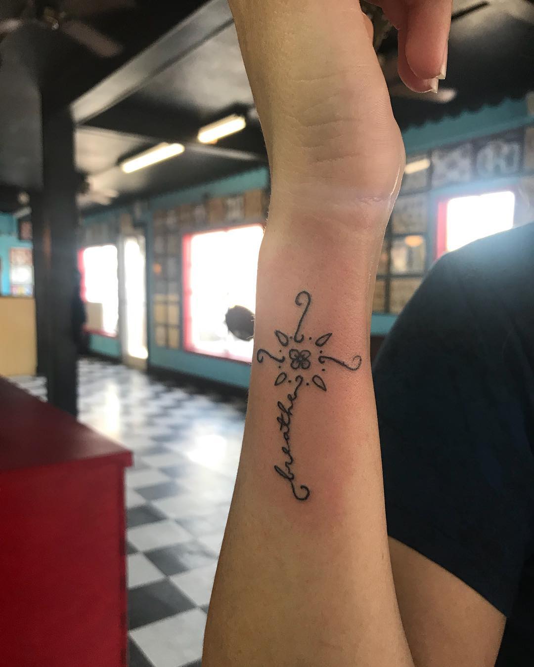 Kreuz Tattoo 13