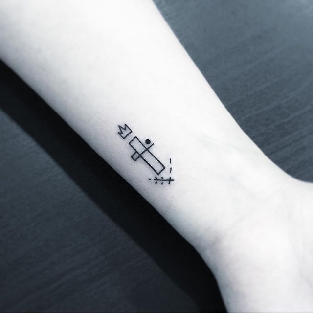 Kreuz Tattoo 67