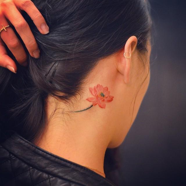 Lotusblume Tattoo 37