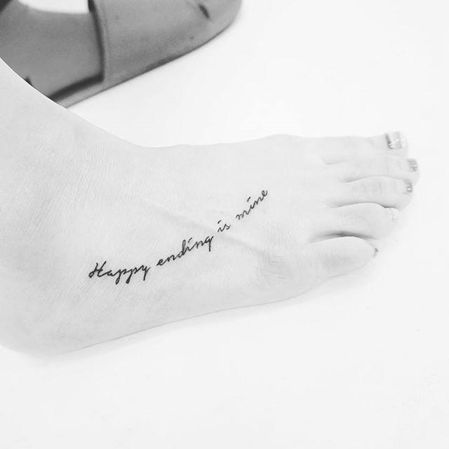 Satz Phrase Tattoo 209