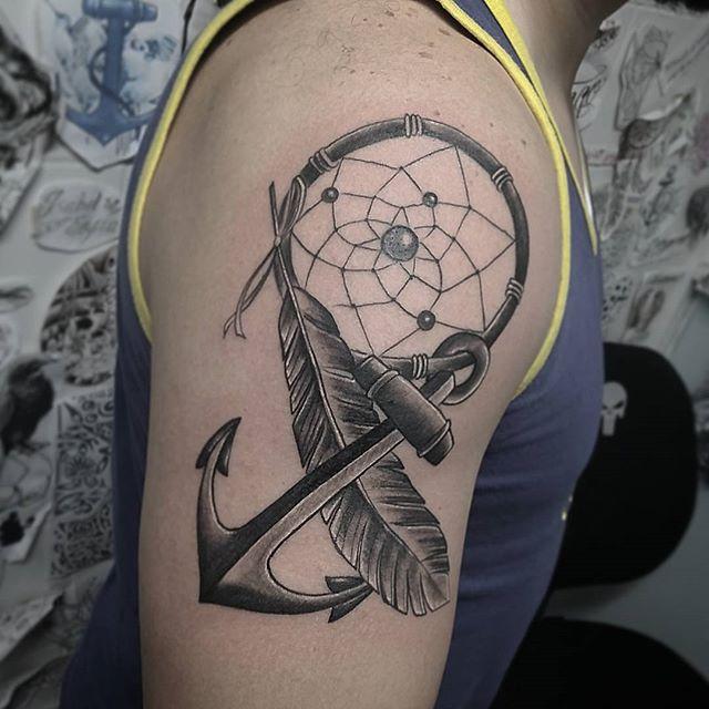 Traumfanger Tattoo 105