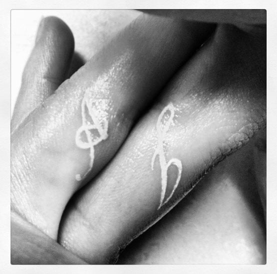 15 tattoo finger bilder