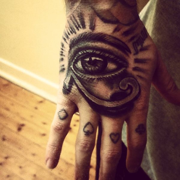 horus ra auge tattoo 07