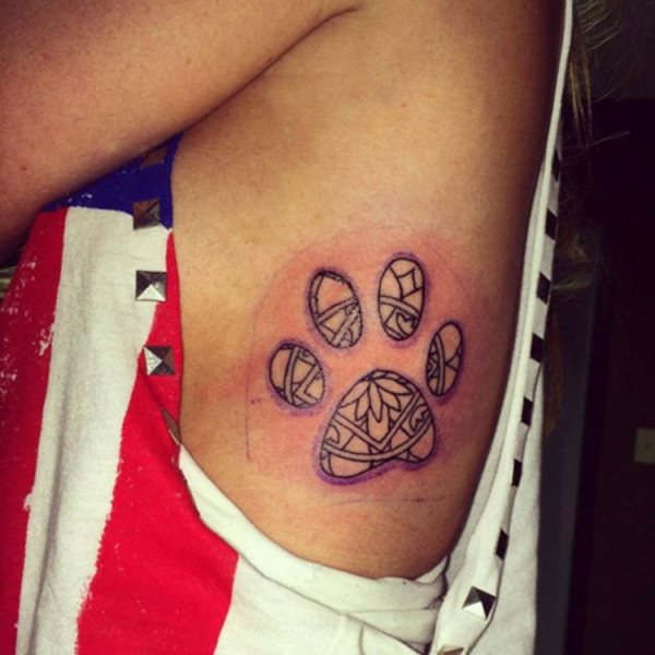 hundepfoten tattoo 169