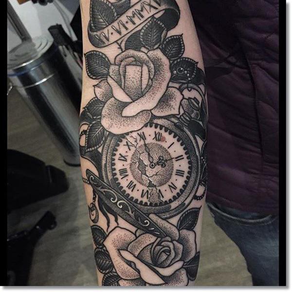 taschenuhr tattoo 131