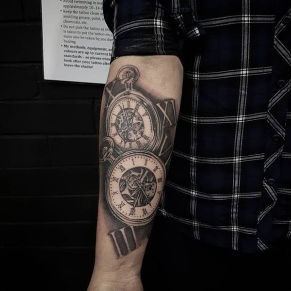 taschenuhr tattoo 243