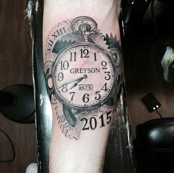 taschenuhr tattoo 299