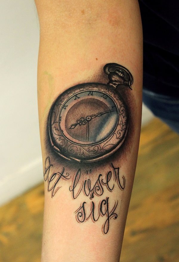 taschenuhr tattoo 463