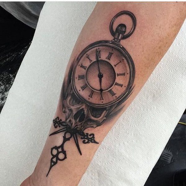 taschenuhr tattoo 47