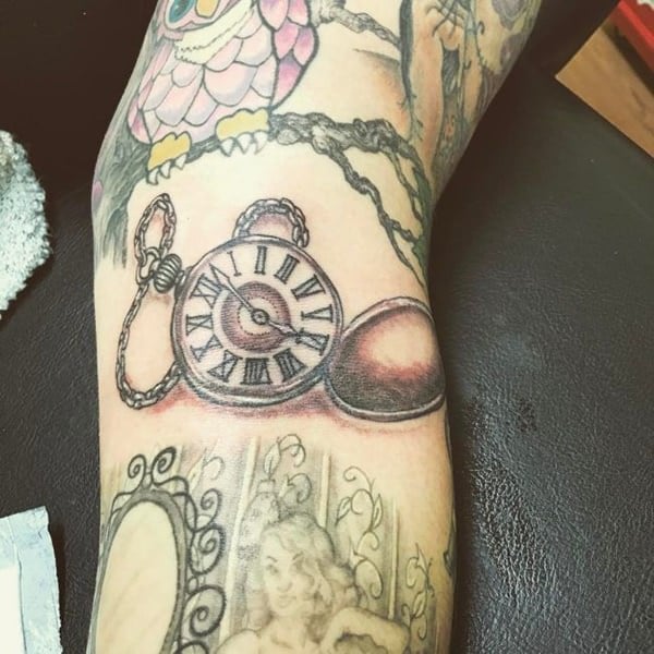 taschenuhr tattoo 53