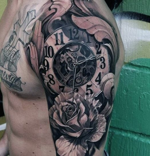 uhr tattoo 59