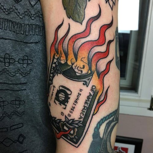 geld tattoo 26