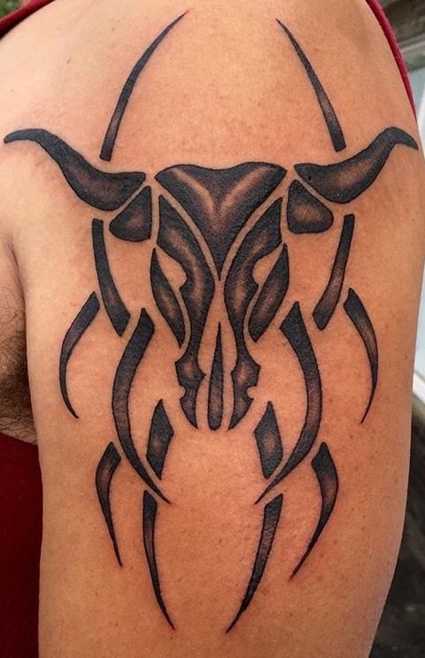 stier tattoo 49