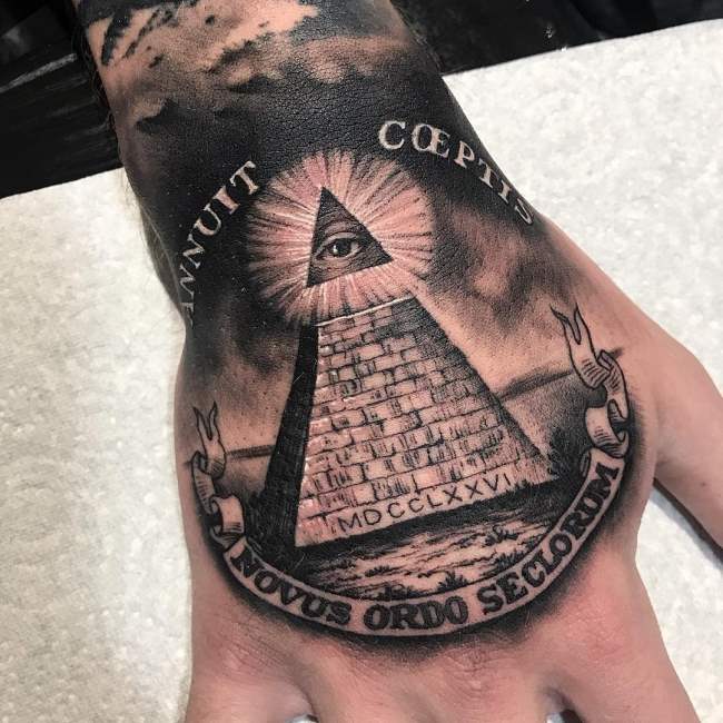 tattoo auge illuminati 38