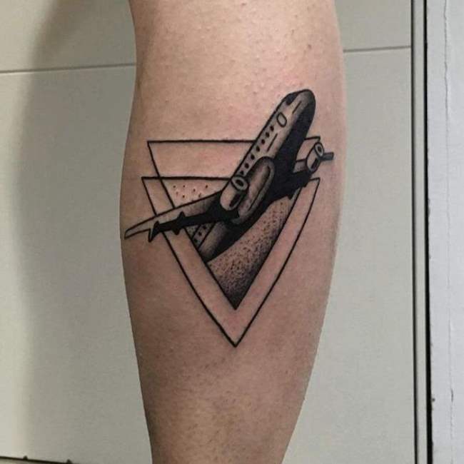 tattoo flugzeug 18