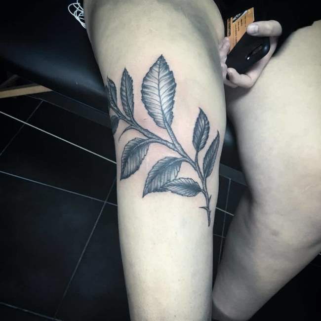 tattoo knie 18