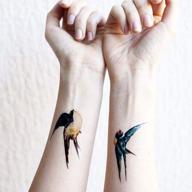 Tatuajes de golondrinas: Galería con 74 diseños