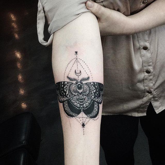 tatuaje mariposa 381