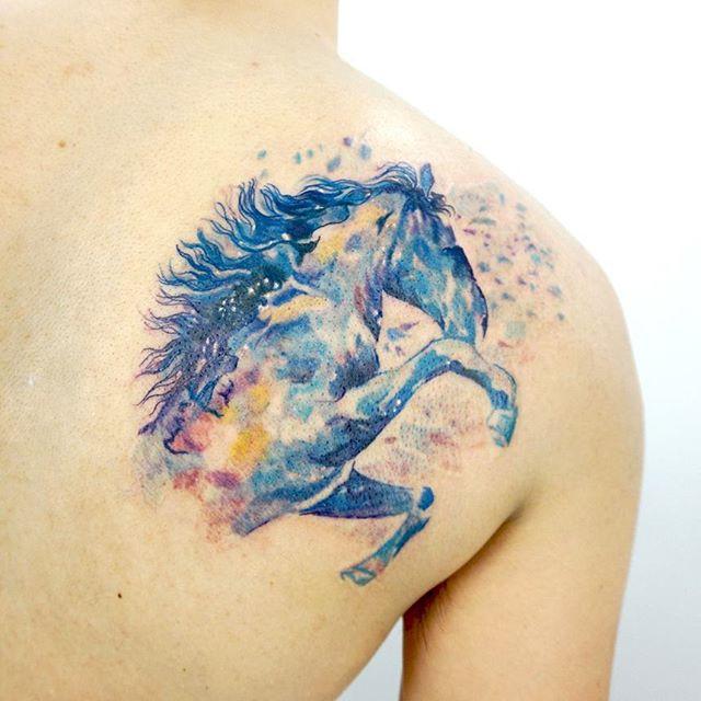 tatuaje caballo 11