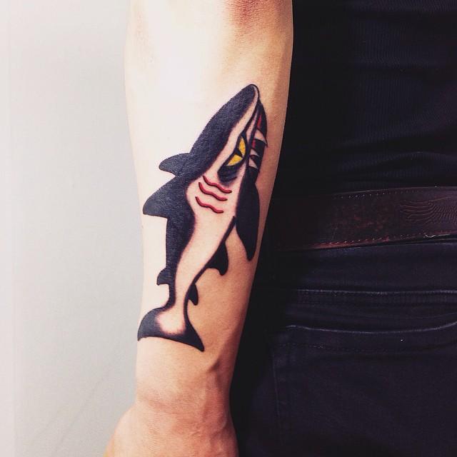 tatuaje tiburon 91