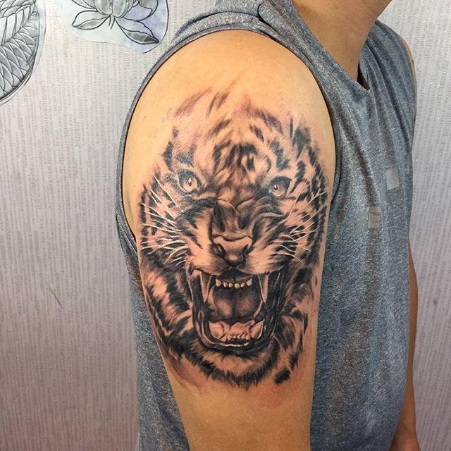 tatuaje tigre 151