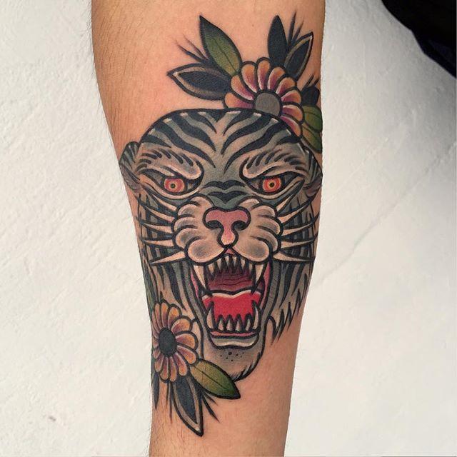 tatuaje tigre 241