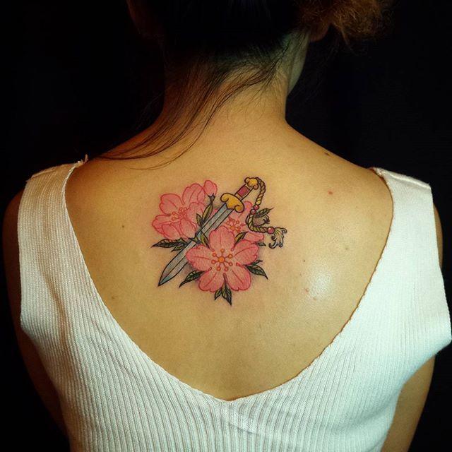 tatuaje flor cerezo sakura 131