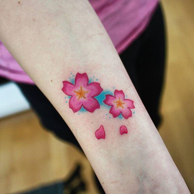 tatuaje flor cerezo sakura 191