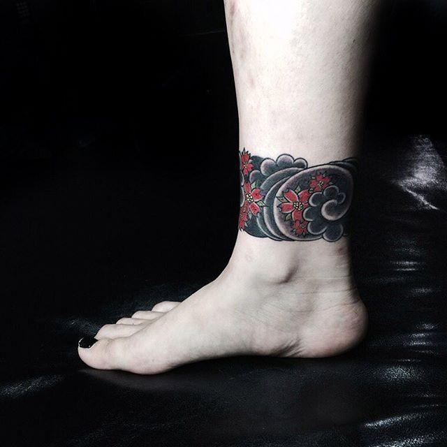 tatuaje flor cerezo sakura 251