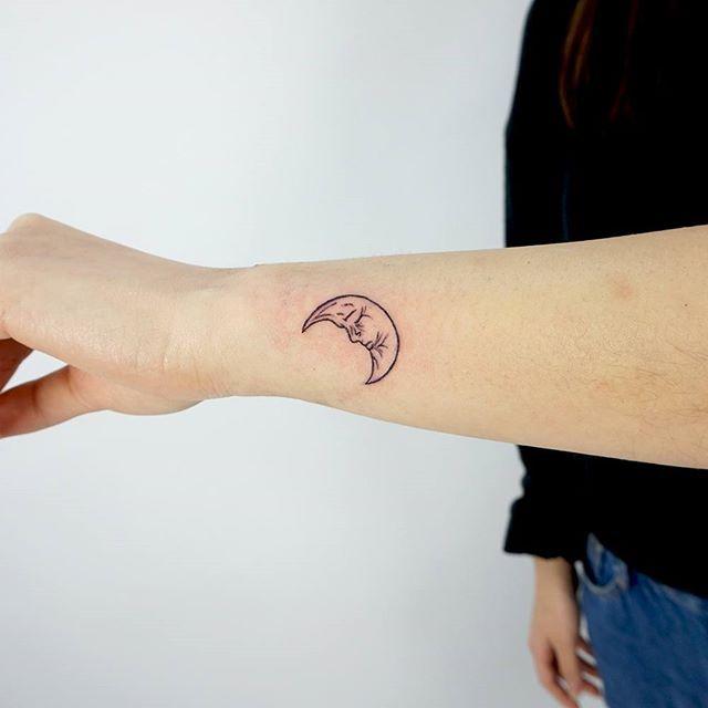 50 Diseños y tatuajes de lunas que te encantarán