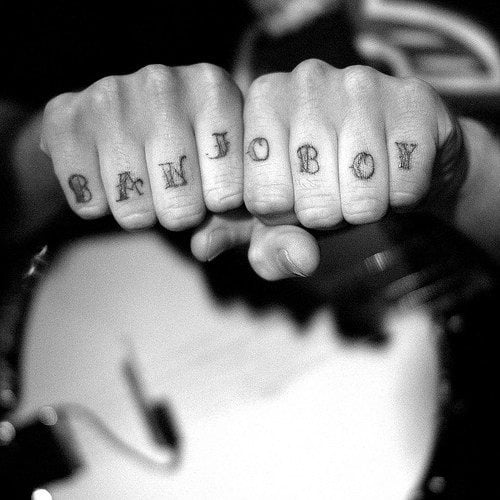 222-dedo-articulacion-tattoo