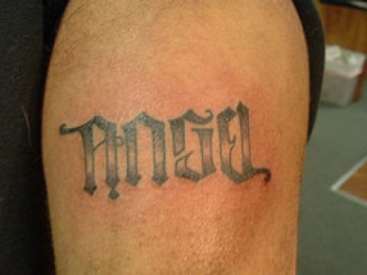 tatuajes-de-ambigramas-05