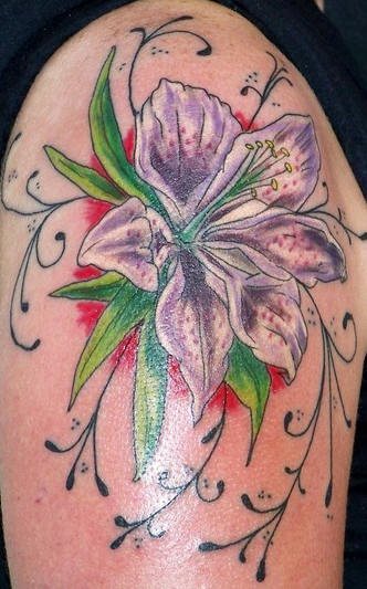 tatuajes-flor-de-lirio-05