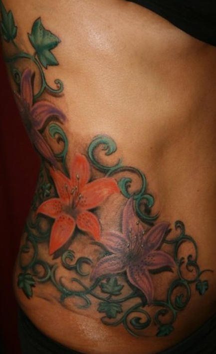 tatuajes-flor-de-lirio-06