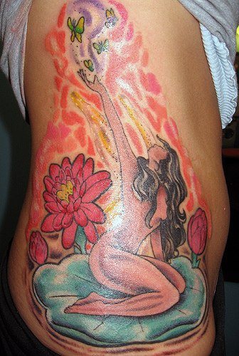 tatuajes-flor-de-lirio-13