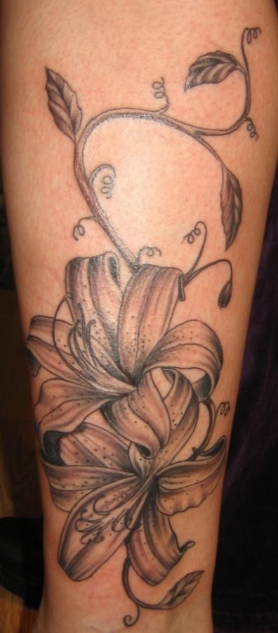 tatuajes-flor-de-lirio-36
