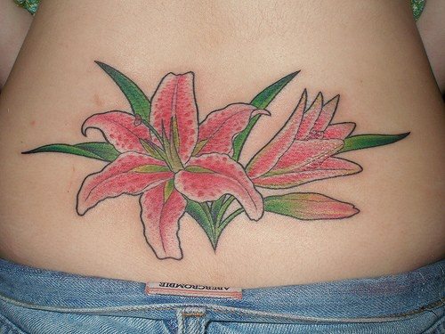 tatuajes-flor-de-lirio-37