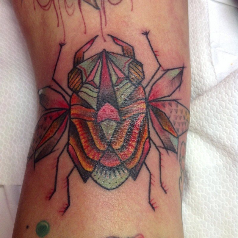 tatuajes-de-insectos-12