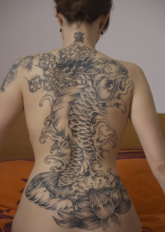 tatuaje-pez-koi-14
