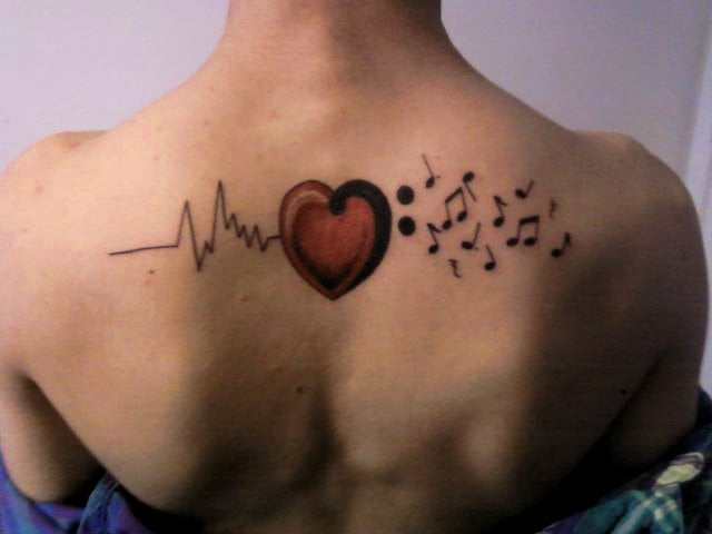 tatuaje-corazon-musica-electronica