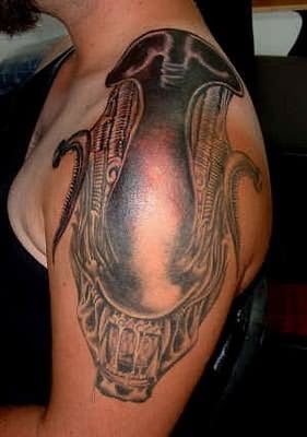 Tatuajes-aliens-122