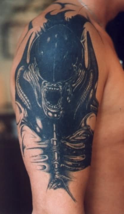 Tatuajes-aliens-138