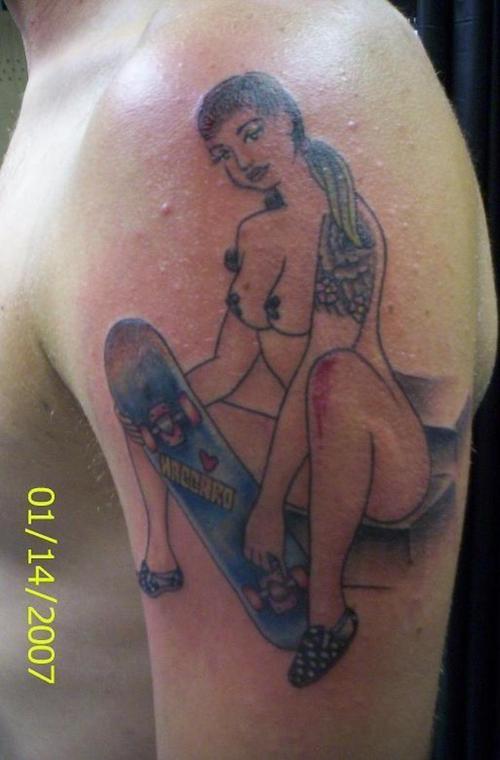 Tatuajes-Pin-Up-de-mujeres-30