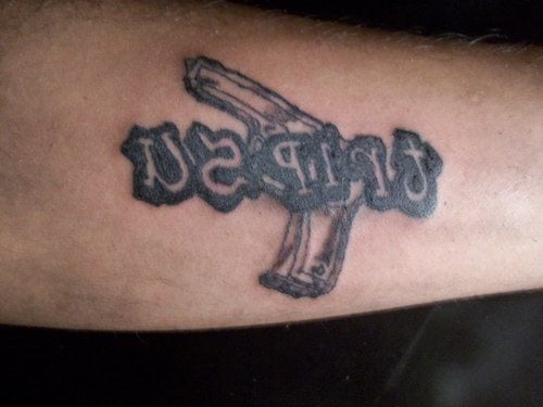 Tatuajes-pistolas-y-armas-04