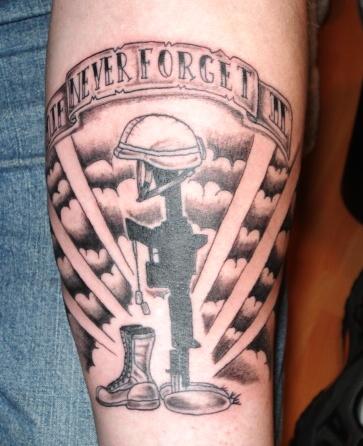 Tatuajes-pistolas-y-armas-11