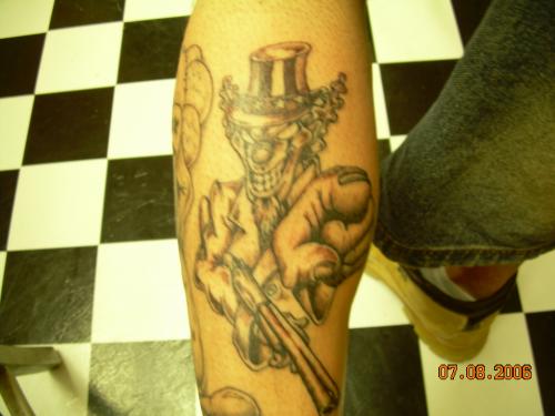 Tatuajes-pistolas-y-armas-18