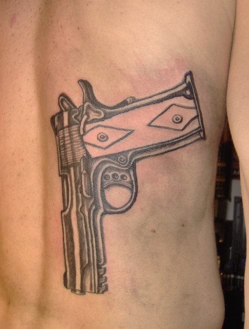 Tatuajes-pistolas-y-armas-26