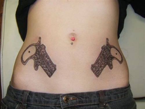 Tatuajes-pistolas-y-armas-35