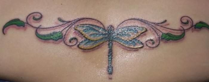 tatuajes-libelulas-17